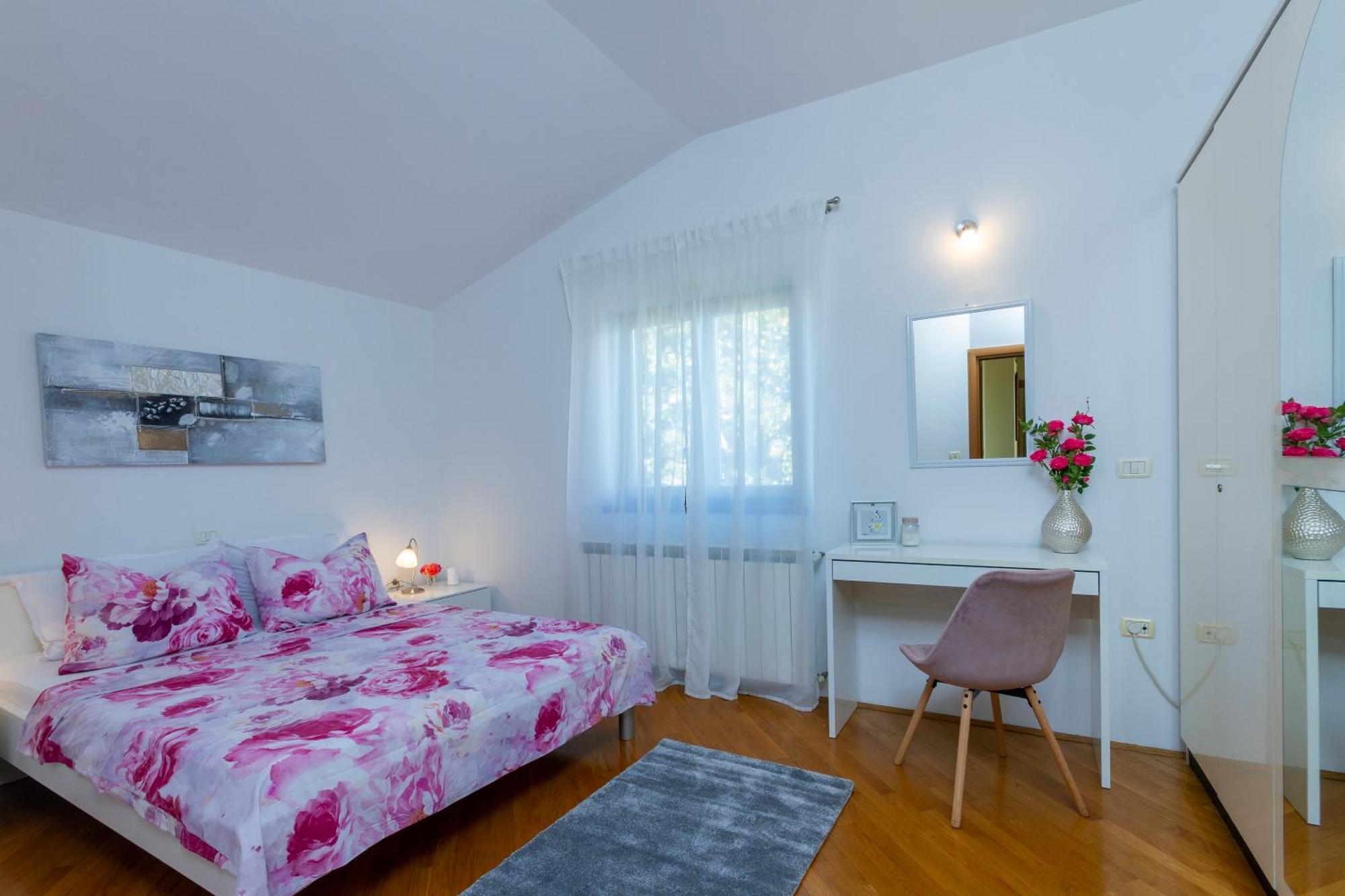 Apartman Mirjan Pula Exteriér fotografie