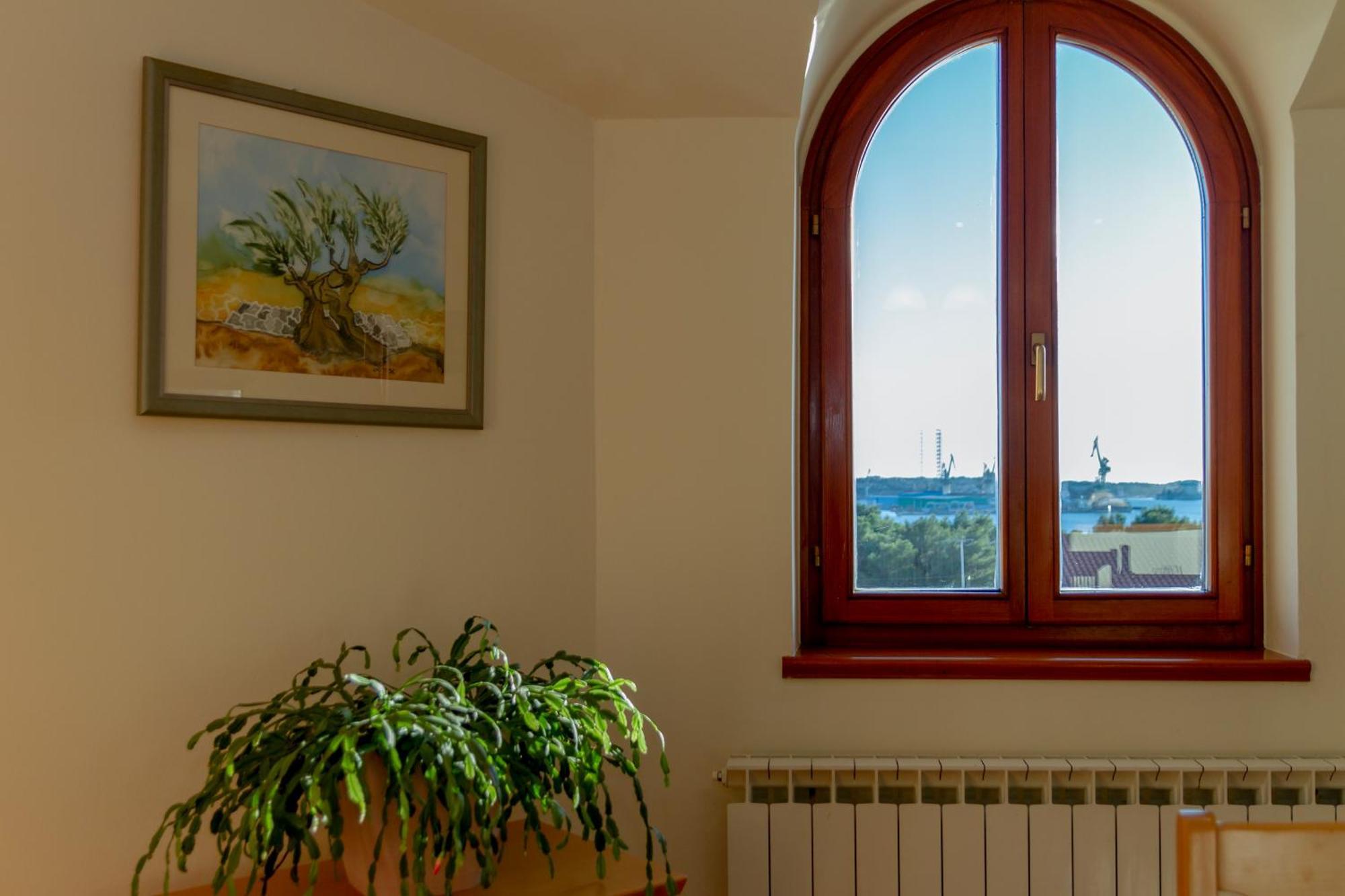 Apartman Mirjan Pula Exteriér fotografie